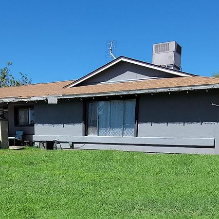 Orangewood & 51Ave Homestay - Not A Hotel 글렌데일 외부 사진